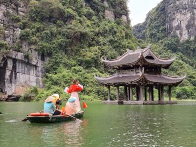 Tour Hà Nội – Tràng An – Bái Đính – Hang Múa 2 Ngày 1 Đêm