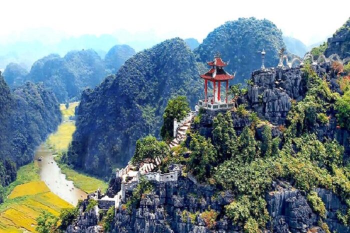 Tour Hà Nội – Bái Đính – Tràng An – Hang Múa 1 Ngày