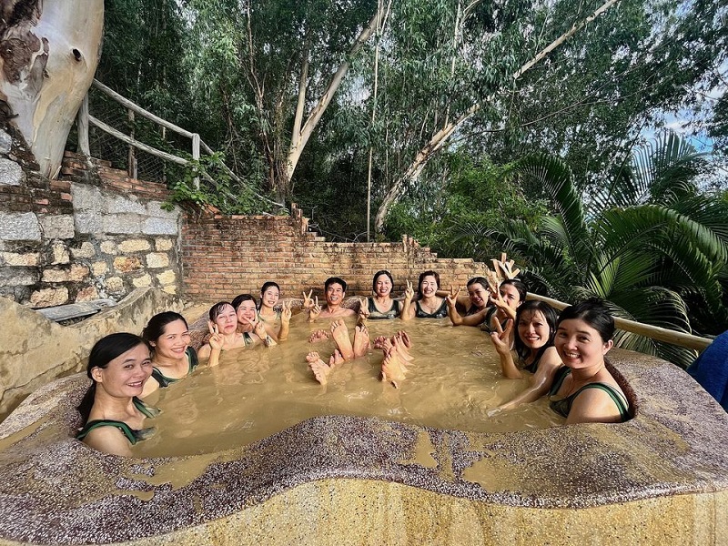 tam-bun-nong-thap-ba-nha-trang