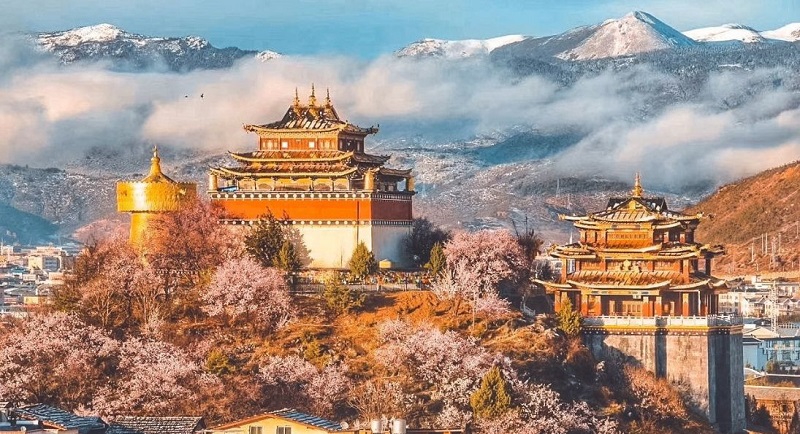 kham-pha-van-hoa-kien-truc-con-minh