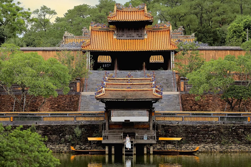 lang-vua-tu-duc-hue