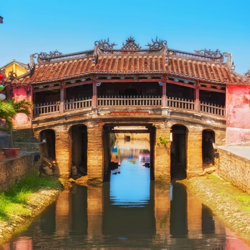 chua-cau-hoi-an