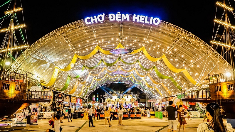 dao-cho-dem-da-nang