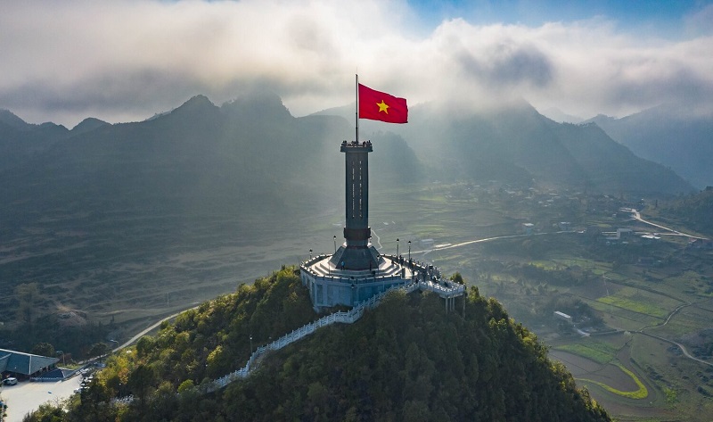 cot-co-lung-cu-ha-giang