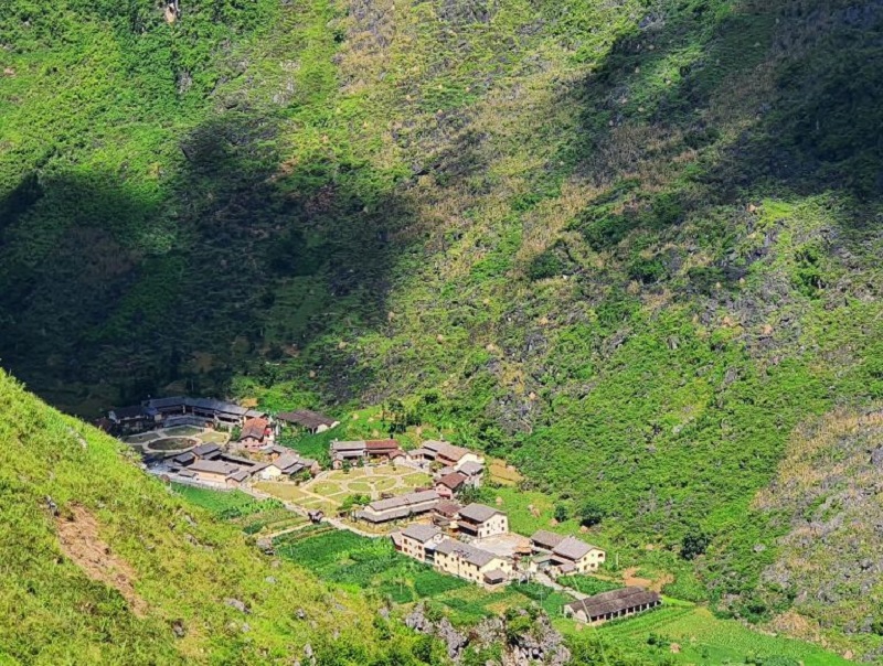 lang-lung-tam-ha-giang