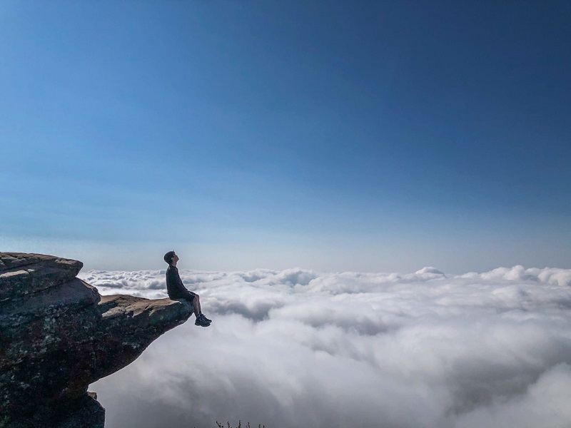 san-may-tren-dinh-pha-luong-moc-chau
