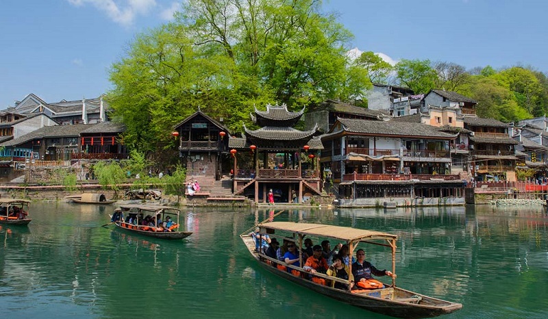 tour-phuong-hoang-co-tran-an-thi