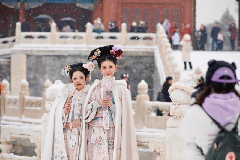 ngam-tuyet-roi-bac-kinh (1)