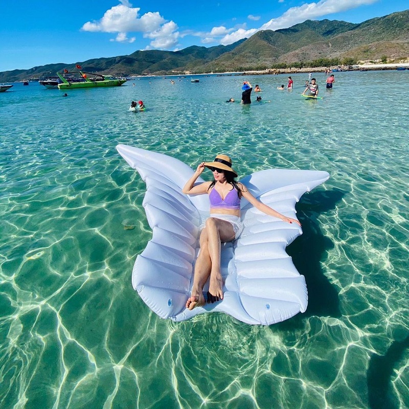 thoi-diem-den-binh-hung-nha-trang