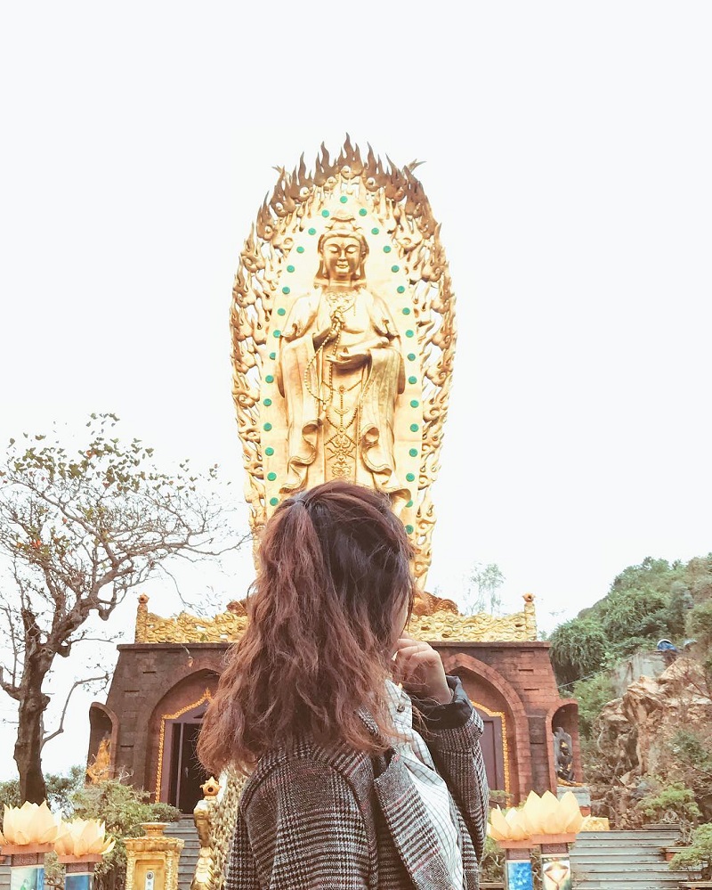 checkin-chup-anh-thanh-tinh