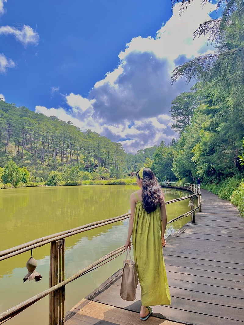 nhung-dieu-can-luu-y-khi-den-lang-cu-lan