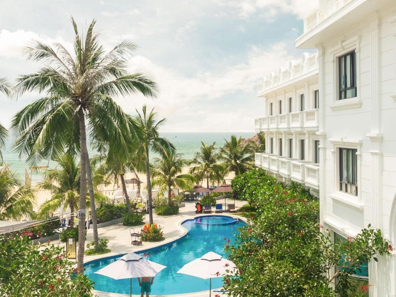 seaside-boutique-resort