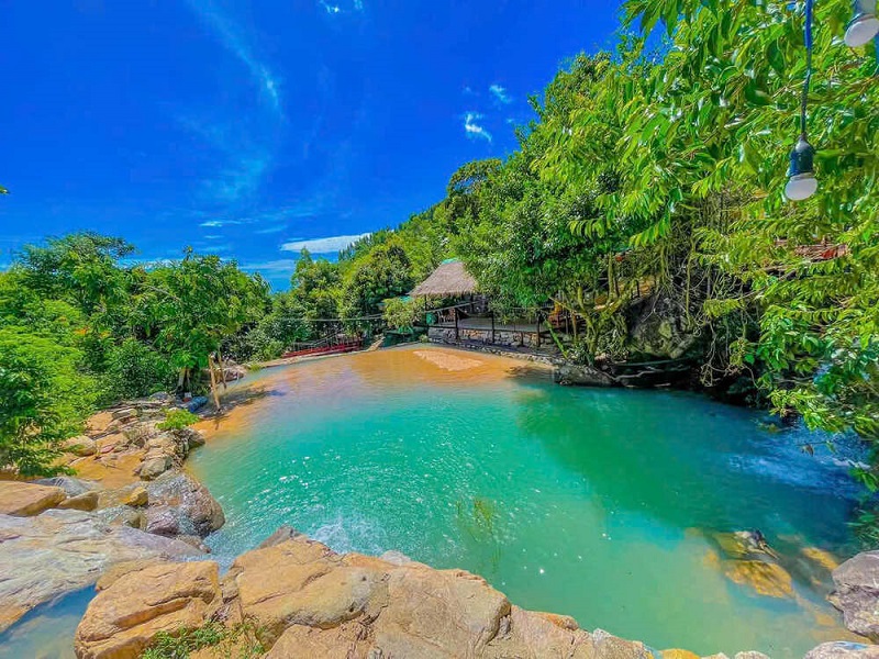 tuyet-tinh-coc-quy-nhon