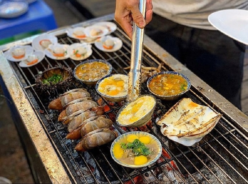 ăn hai-san-cho-dem-phu-quoc