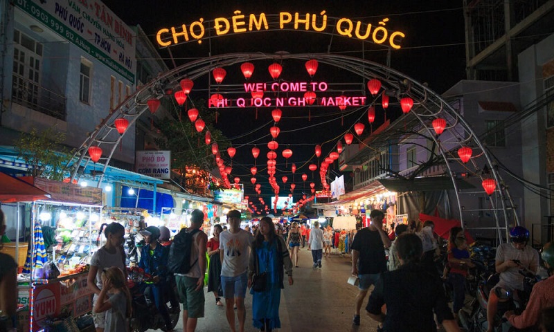 dao-cho-dem-phu-quoc
