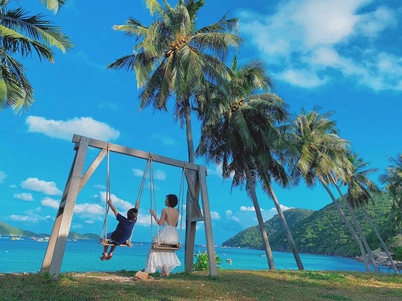 tham-quan-checkin-dep-nam-du