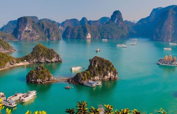 Tour Hạ Long – Yên Tử 3 Ngày 2 Đêm