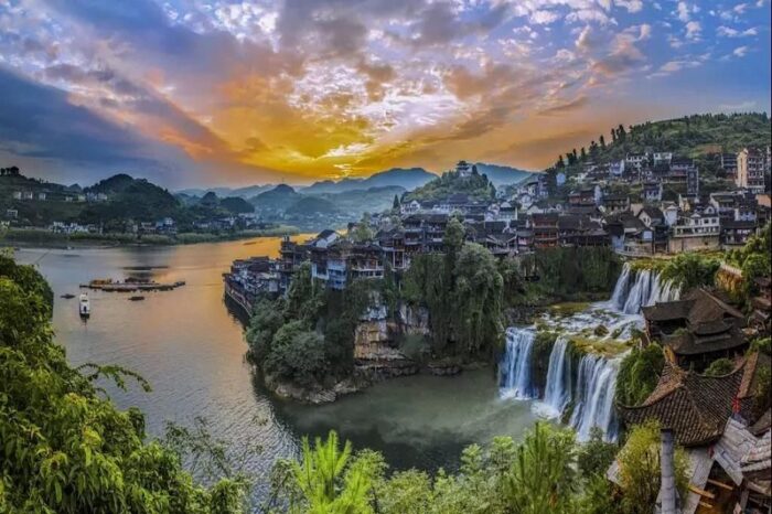 Tour Nam Ninh – Liễu Châu – Trương Gia Giới – Phượng Hoàng – Phù Dung Trấn 6 Ngày 5 Đêm