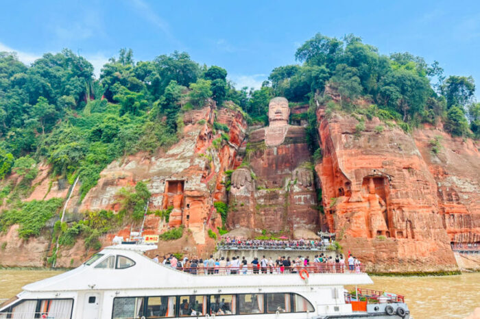 Tour Thành Đô – Cửu Trại Câu – Đô Giang yển – Lạc Sơn Đại Phật 6 Ngày 5 Đêm
