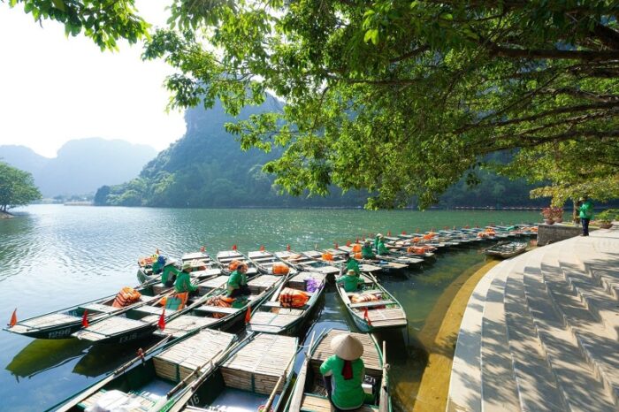 Bến Thuyền Tràng An: Điểm Khởi Đầu Hành Trình Khám Phá Non Nước Ninh Bình